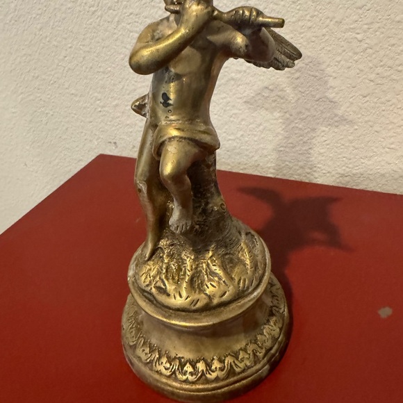 Bronzed Cherub Playin Flute by Art Nouveau excellent condition - Picture 2 of 4